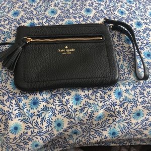 Kate Spade Pebble Leather Wristlet